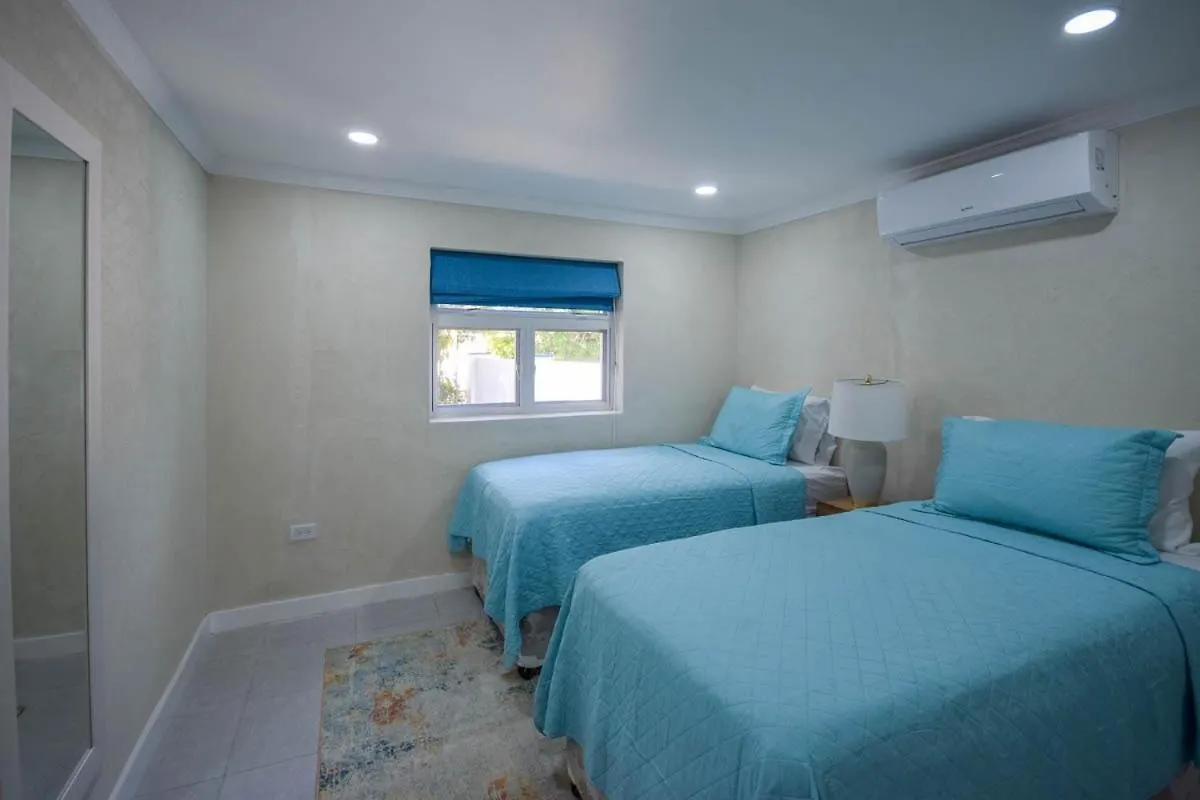 3 Min Walk To Beach - Blue Waters Apt 2 Apts By Bluescape Bridgetown Apartment